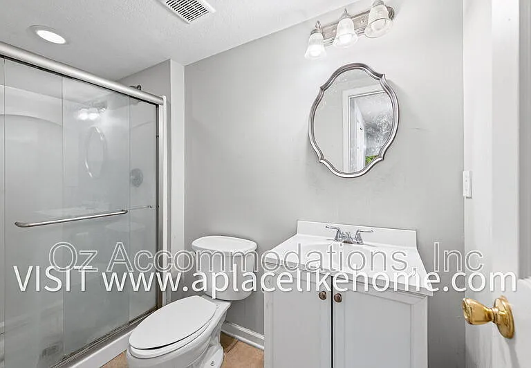 3300 N 103rd Pl — Photo 31