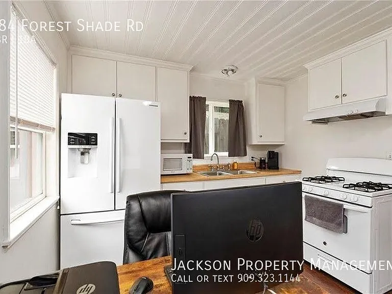 684 Forest Shade Rd — Photo 6