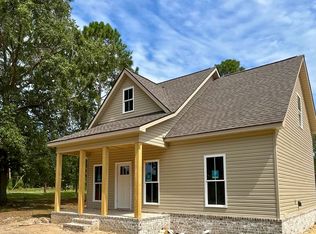 124 Woods Ave, Portal, GA 30450