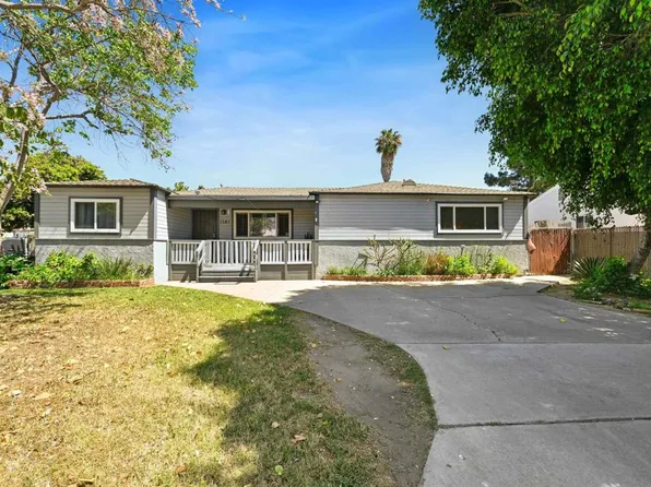 1141 5th Ave, Chula Vista, CA 91911