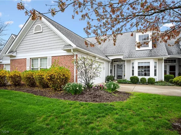 2648 Piedmont Ct #54, Westlake, OH 44145