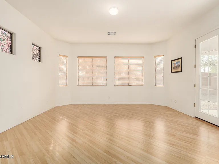 1203 E Kramer Cir — Photo 21
