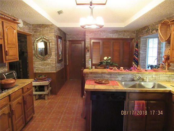 5th image of 5102 Vera Cruz Dr