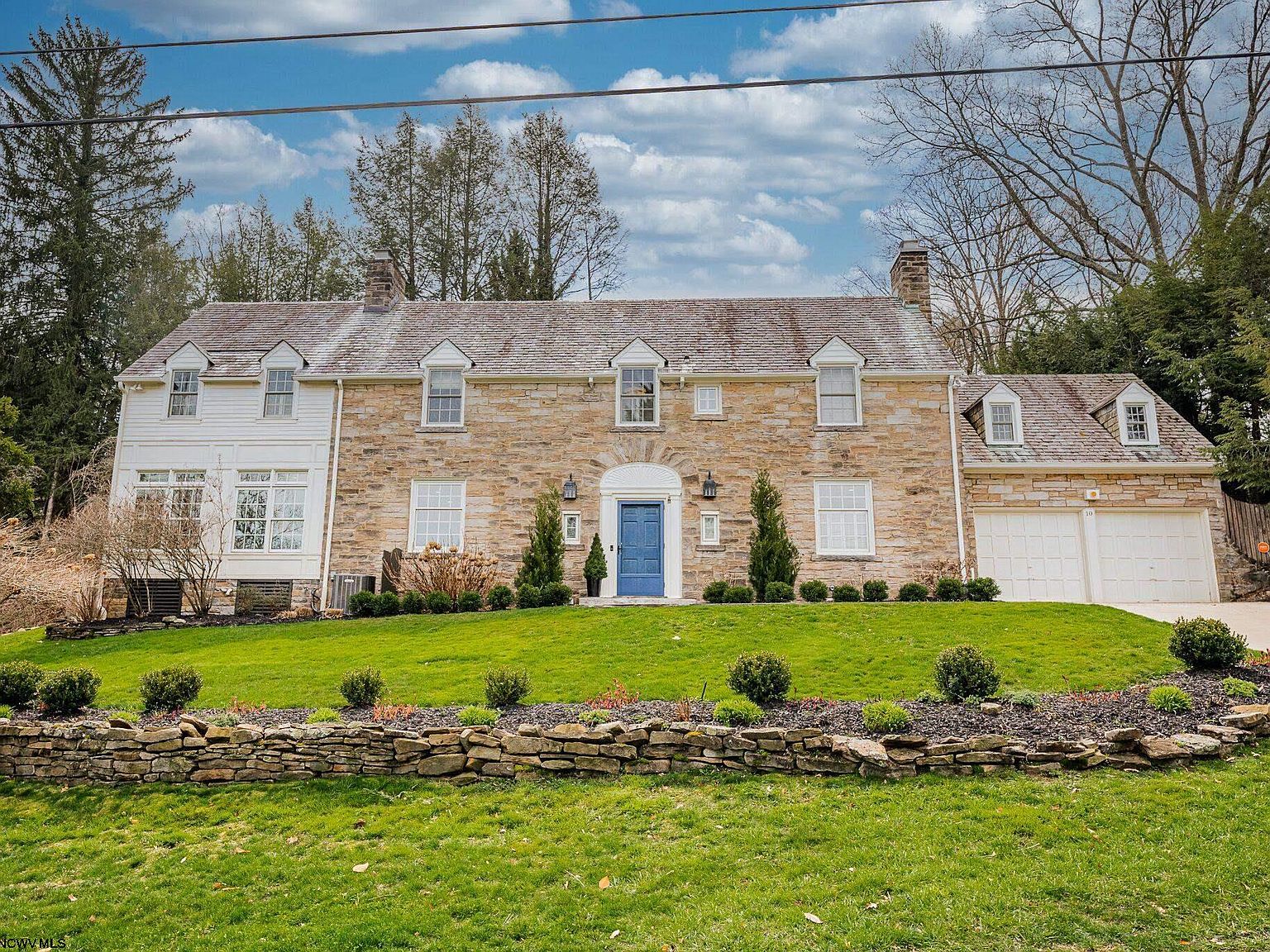 10 Maple Ave, WV 26501 Zillow