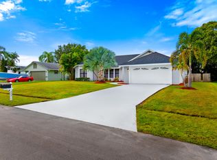 625 SE Damask Ave, Port Saint Lucie, FL 34983