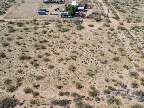 4th image of 306-25-014L S Hassayampa Road