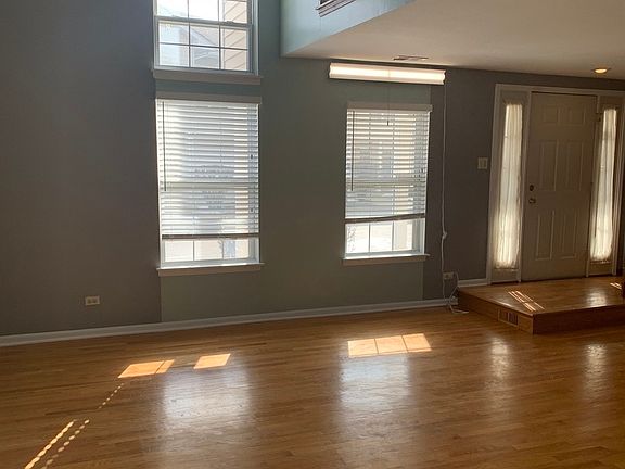 5th image of 12528 S Deer Park Dr #1