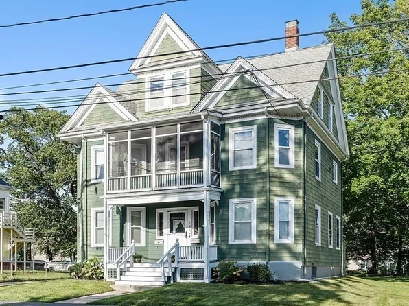 130 Dale St #1, Dedham, MA 02026