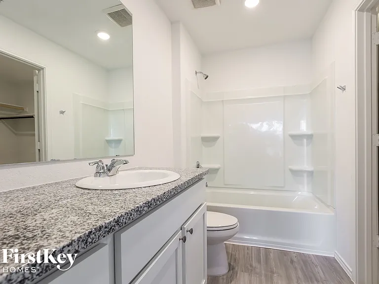 4547 Emma Way — Photo 11