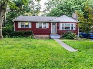 388 Summit St, Manchester, CT 06042