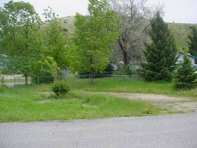 105 S Weast Ave, Absarokee, MT, 59001