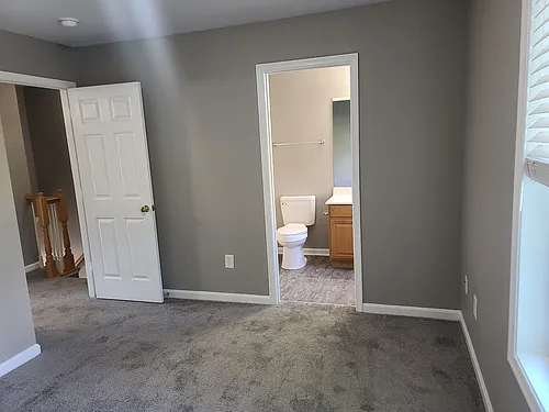 218 Crown Ct Photo 1