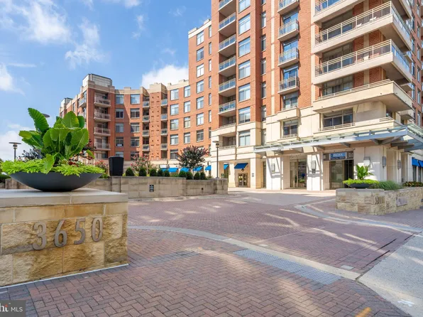 3650 S Glebe Rd S #1049, Arlington, VA 22202