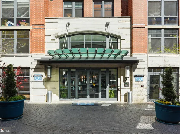 1021 Garfield St Unit 504, Arlington, VA 22201