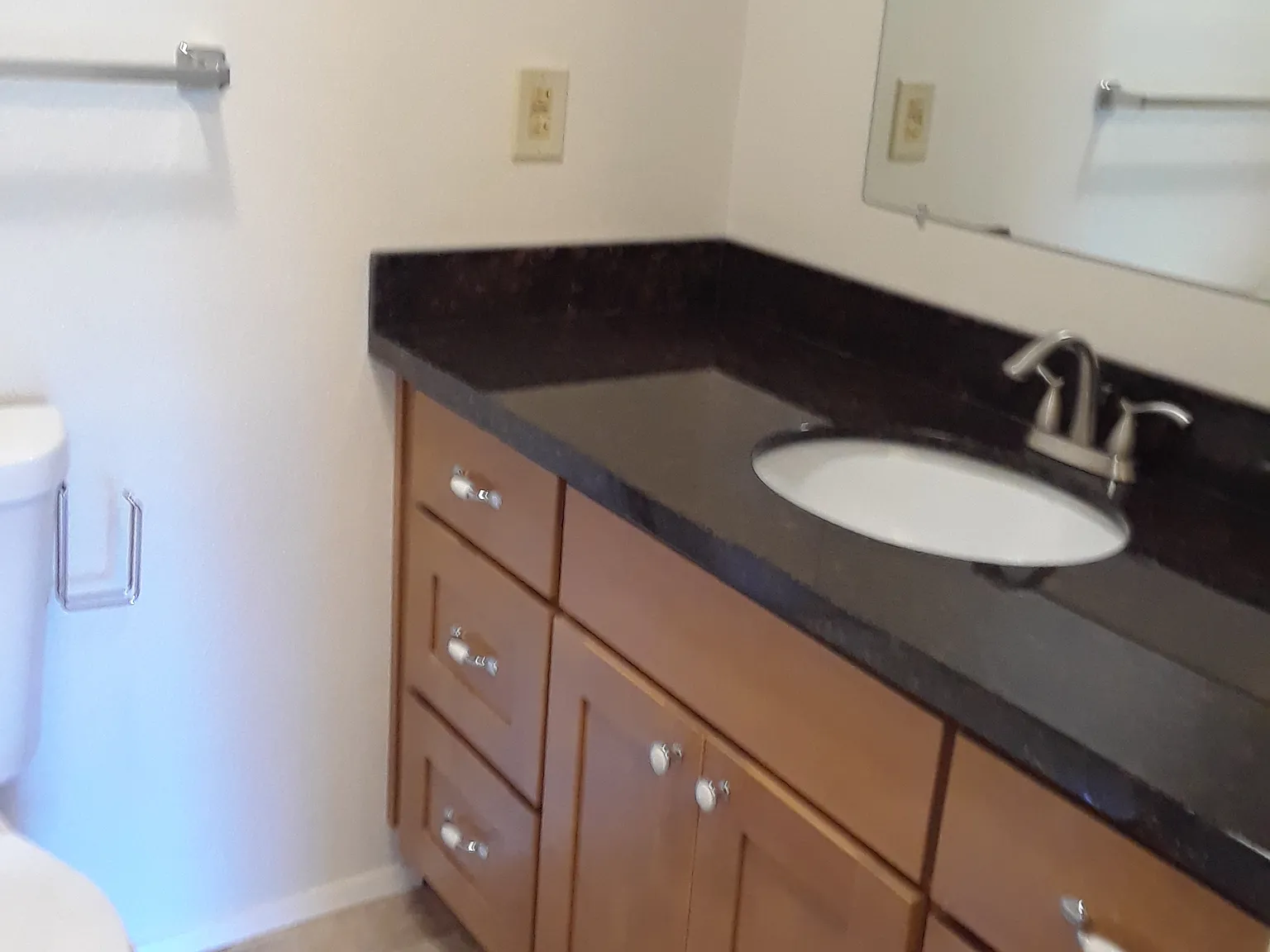 1 bed, 600 sqft, $1,500 — Photo 3