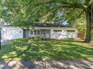2661 Washington St, Davenport, IA 52804