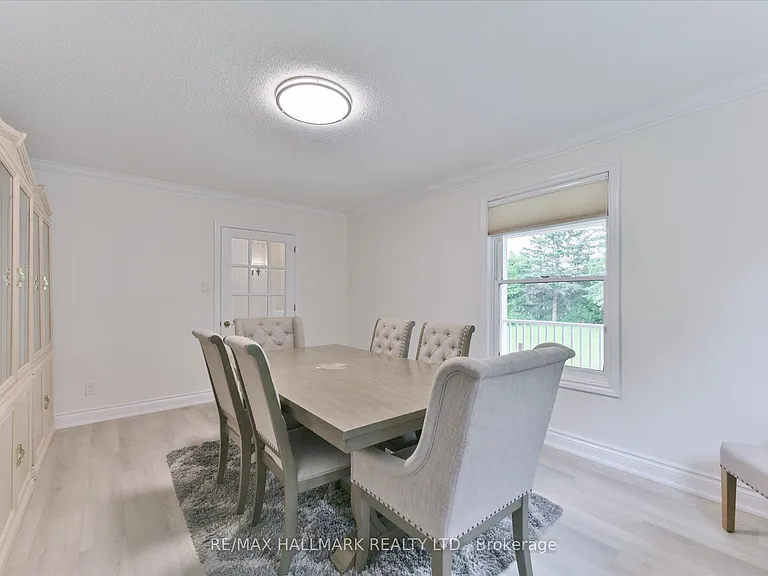 13918 Leslie St E — Photo 10