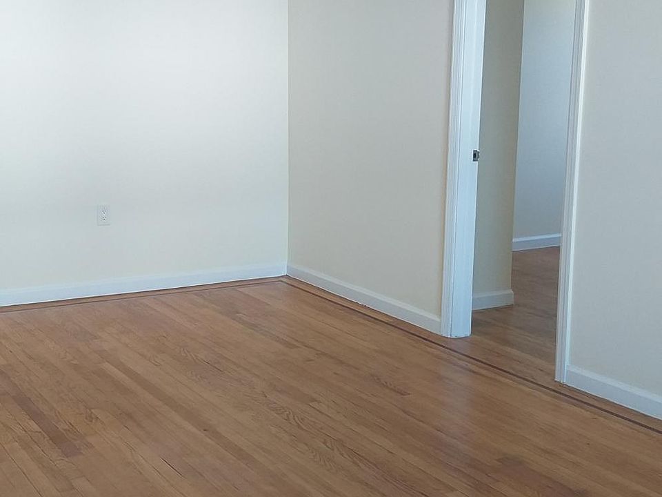 1st image of 8711 107th St APT 3F