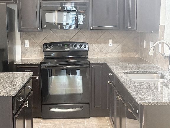 5th image of 6628 Burling St