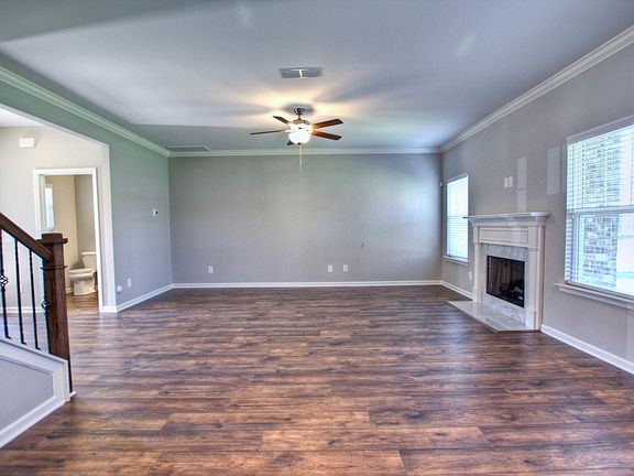 4th image of 507 Sunflower Dr #84