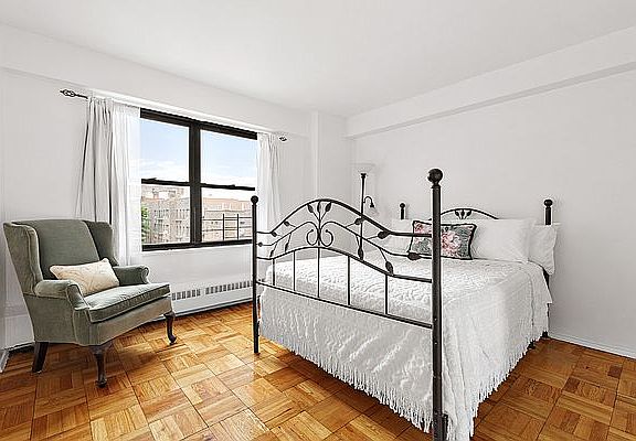 3rd image of 345 W 145th St APT 7A1