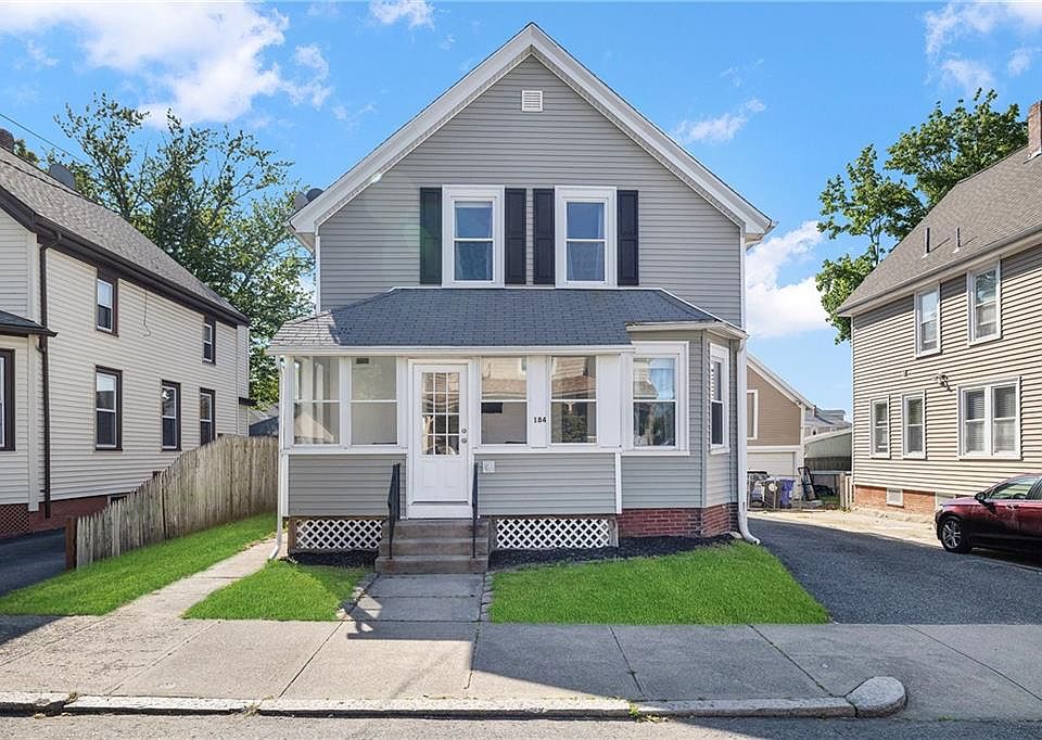 184 Walnut St, East Providence, RI 02914 Zillow