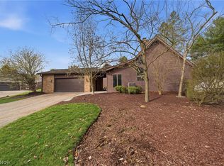 6132 Cedar Ln NW, Canton, OH 44708