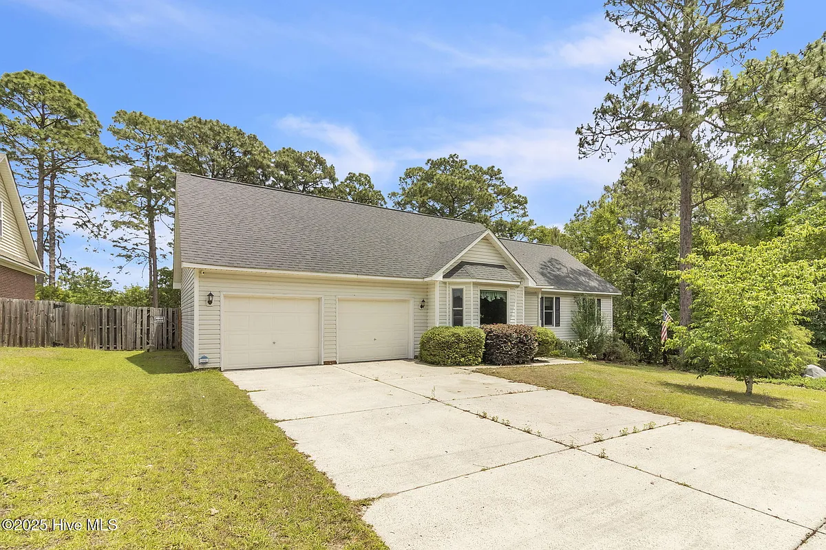 Building Photo - 4481 Virsalli Loop