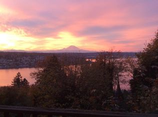 7708 89th Pl SE, Mercer Island, WA 98040