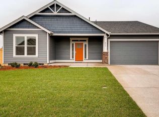 623 SE Arabian St, Sublimity, OR 97385