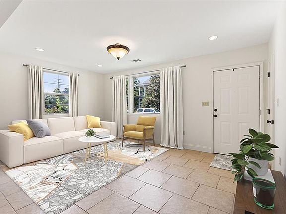 2nd image of 125 Conrad St