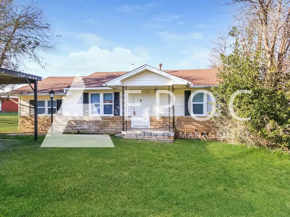9813 NE 10th St, Midwest City, OK 73130
