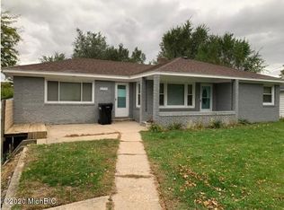 2711 Riley Ave SW, Wyoming, MI 49509