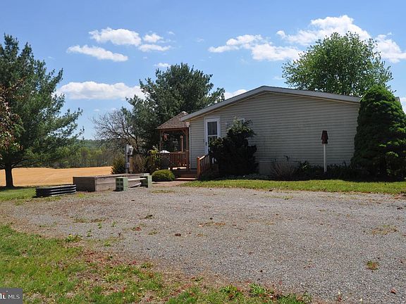 5th image of 1283 Armstrong Valley Rd