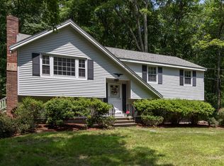 51 Chestnut St, Hopkinton, MA 01748