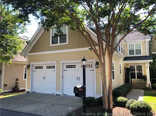 22 Falconridge Dr, Spring Lake, NC 28390