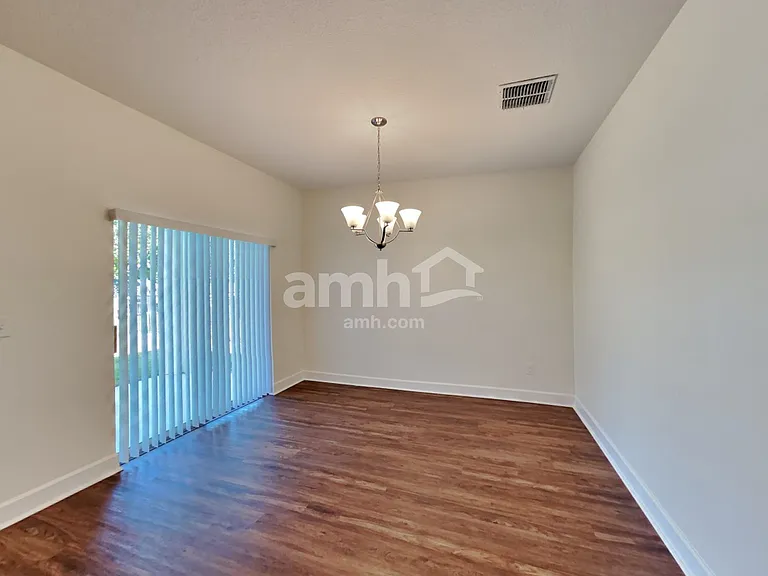 2450 Ixora Ct — Photo 6