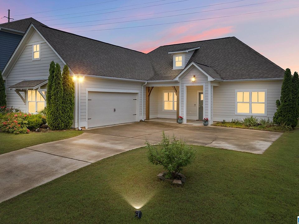 1st image of 1090 Camellia Ridge Dr