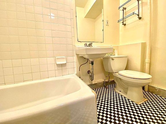 5th image of 335 W 84th St #Ad