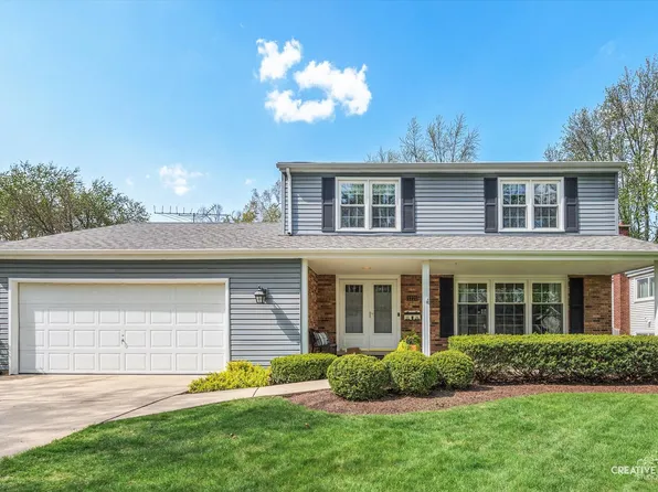 1221 Evergreen Ave, Naperville, IL 60540