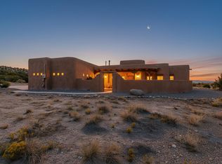 5 Cerrito Rojo Rd, Placitas, NM 87043