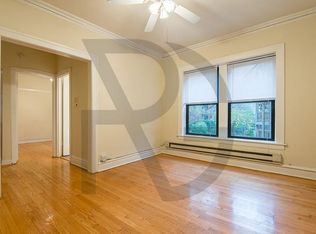 713 W Brompton Ave #U55, Chicago, IL 60657