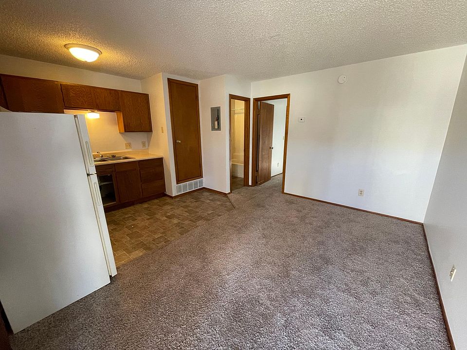 1st image of 1326 S Vine St #3