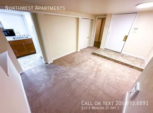 910 E Mercer St APT 1, Seattle, WA 98102