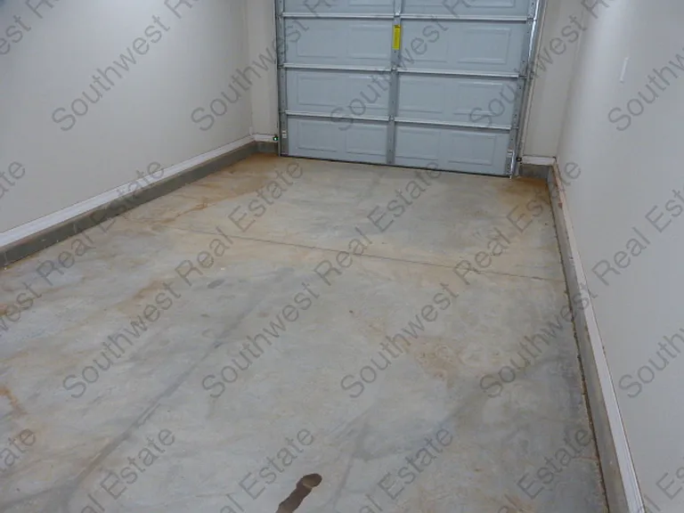 2717 Aldrich Rd — Photo 12