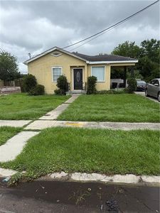 6228 Warrington Dr, New Orleans, LA, 70122