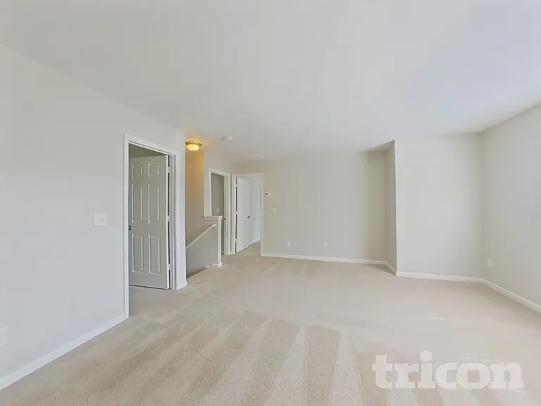 503 Ethel Ct — Photo 16