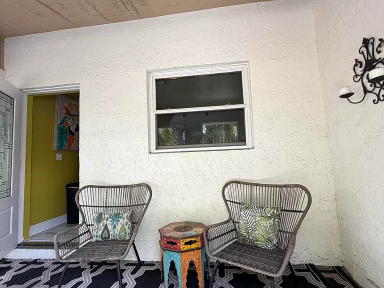 515 Ardmore Rd — Photo 34
