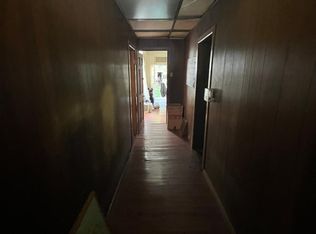 1104 W Adrian G Hinton Ave, Peoria, IL