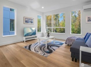 10628 E Riverside Dr, Bothell, WA 98011